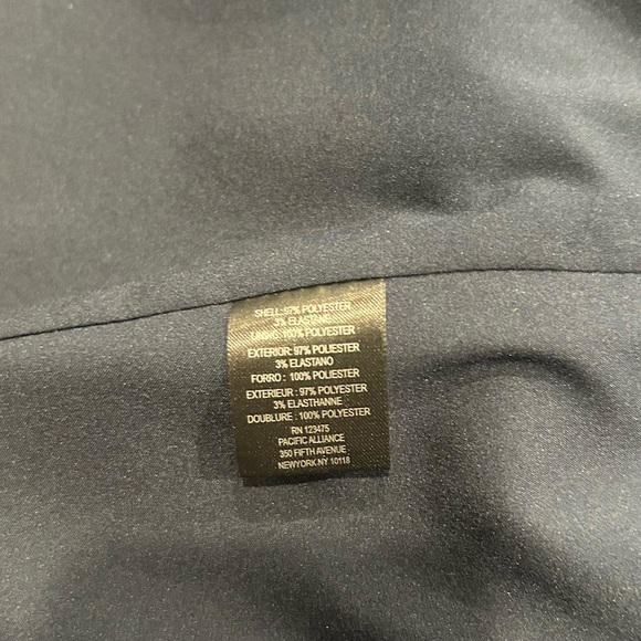 Tahari by Arthur Levine Navy Blue Belted Asymmetrical NWT’s Blazer Size 12 - Picture 7 of 7